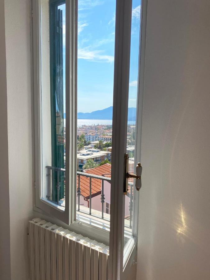 Casa Petra - Appartamento Vista Mare Citta Vecchia Бордігера Екстер'єр фото